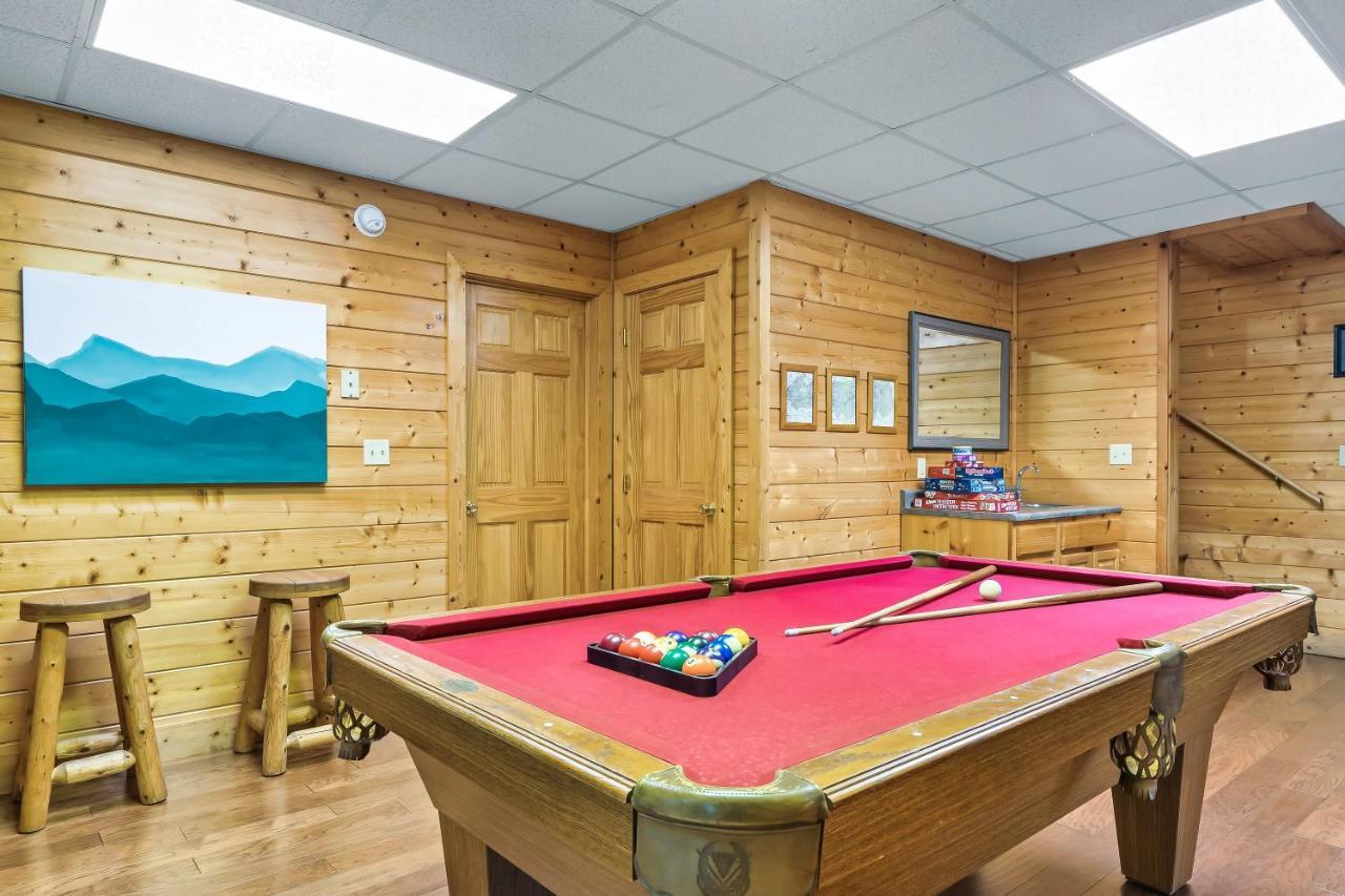 Cozy Log Cabin!! In Heart Of Pf & Close To The Smokies Pigeon Forge Exterior photo